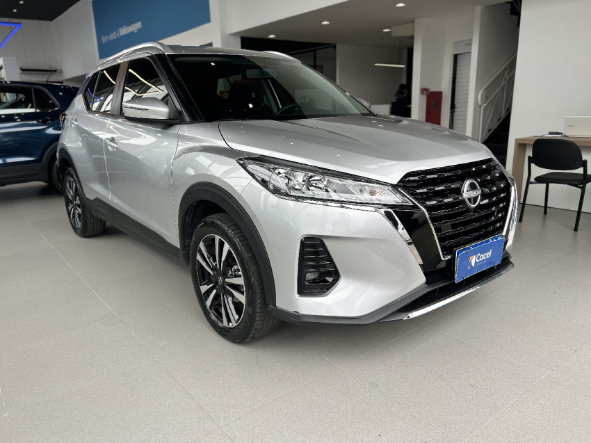 nissan kicks play 1.6 16v flexstart sense xtronic flex 4p automatico 20252