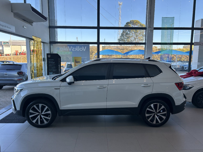 volkswagen taos 1.4 250 tsi total flex highline automatico 4p 20227