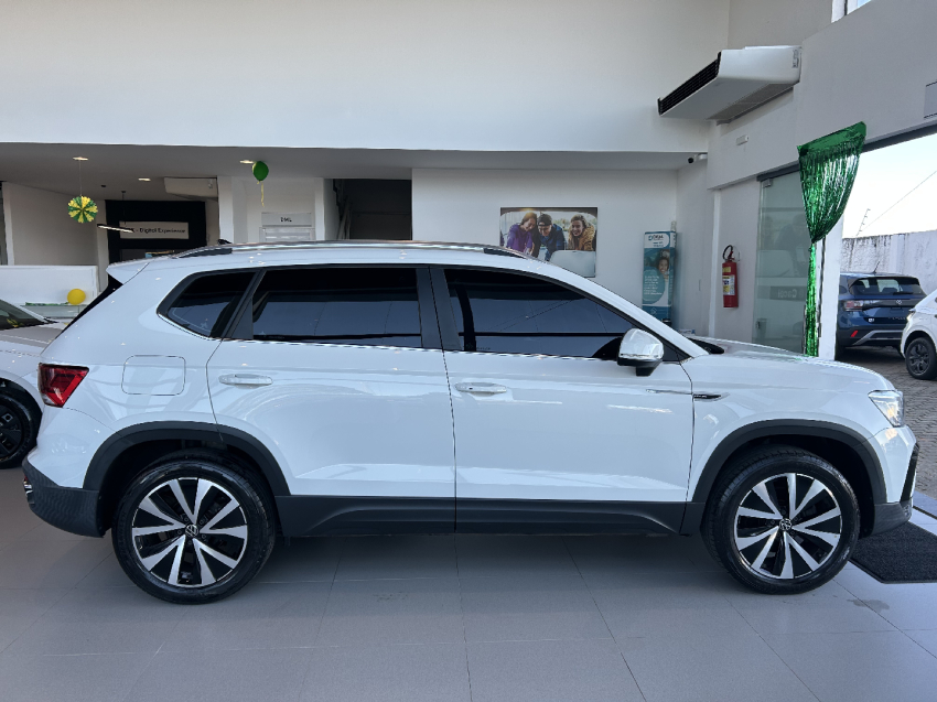 volkswagen taos 1.4 250 tsi total flex highline automatico 4p 20224