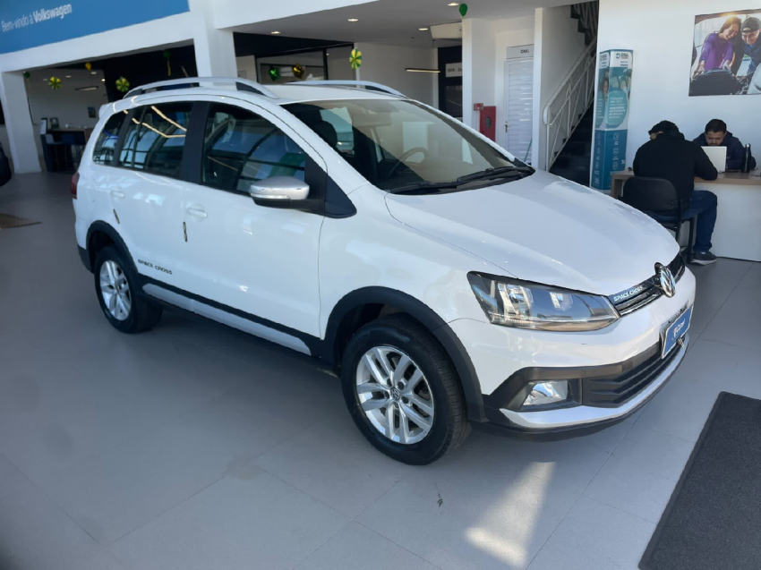 volkswagen space cross 1.6 msi 16v flex 4p manual 20164