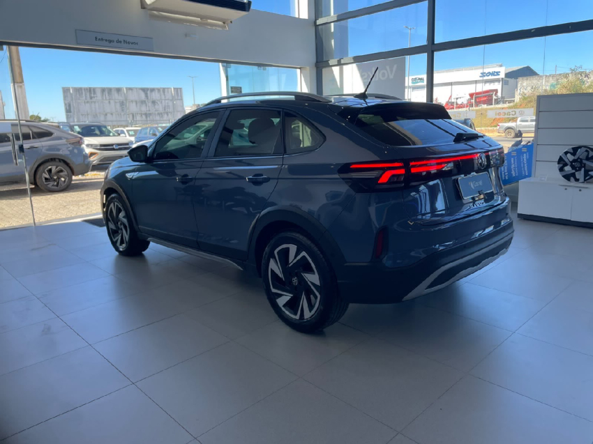 volkswagen nivus 1.0 200 tsi total flex highline automatico 4p 20254
