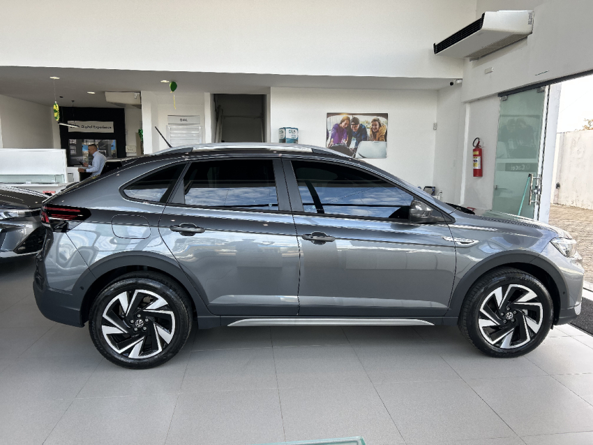 volkswagen nivus 1.0 200 tsi total flex highline automatico 4p 20263