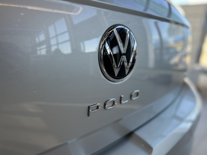 volkswagen polo 1.0 170 tsi highline automatico flex 4p 202413