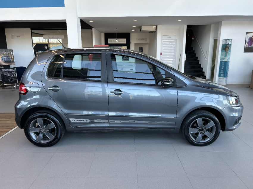 volkswagen fox 1.6 msi total flex connect 4p manual 20183