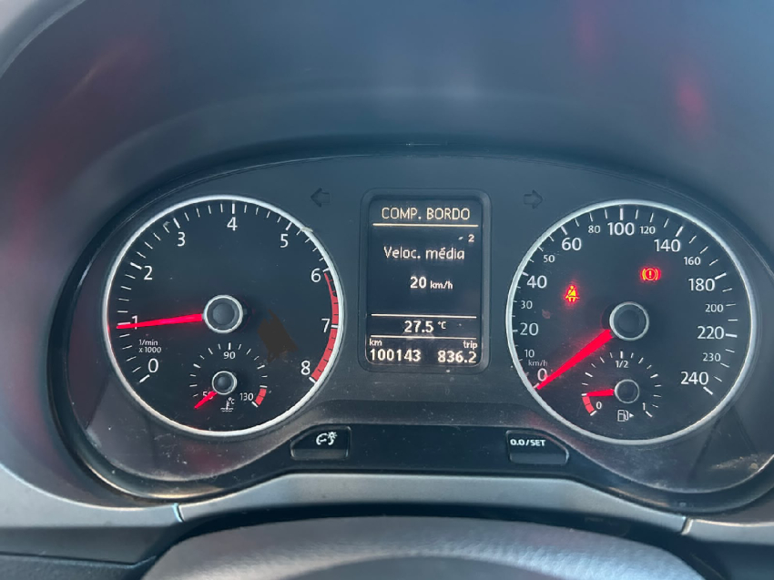 volkswagen fox 1.6 msi total flex connect 4p manual 20185