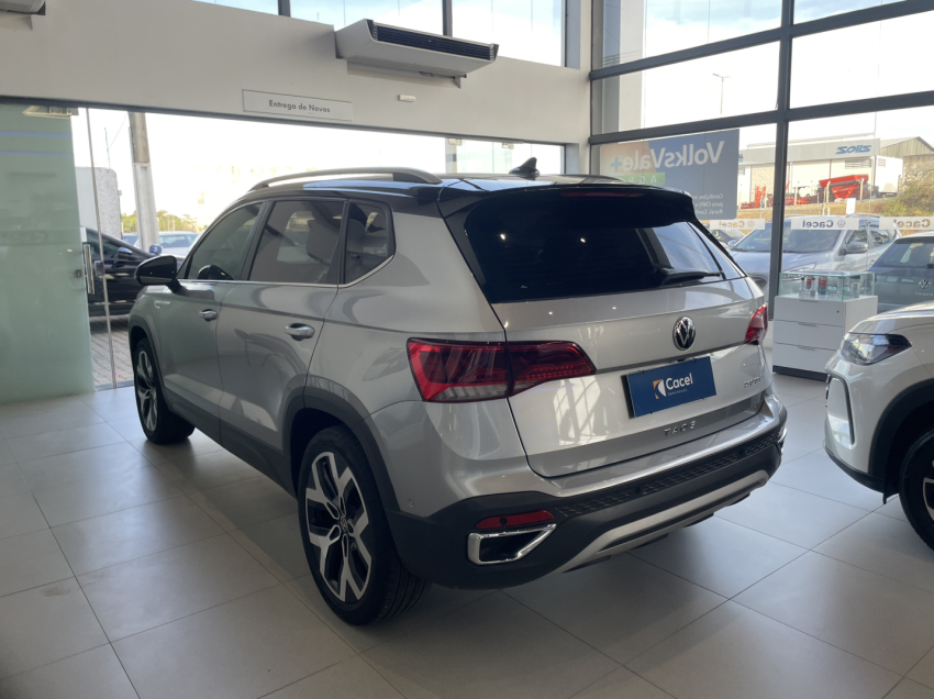 volkswagen taos 1.4 250 tsi total flex highline automatico 4p 202416