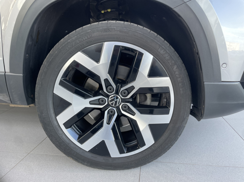 volkswagen taos 1.4 250 tsi total flex highline automatico 4p 20246