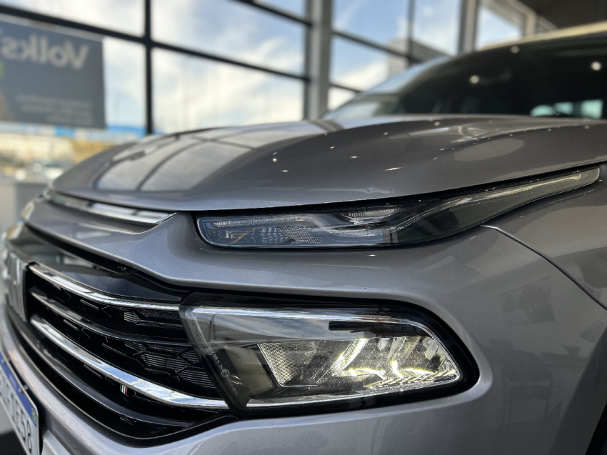 fiat toro 1.3 turbo 270 flex volcano at6 4p automatico 202312