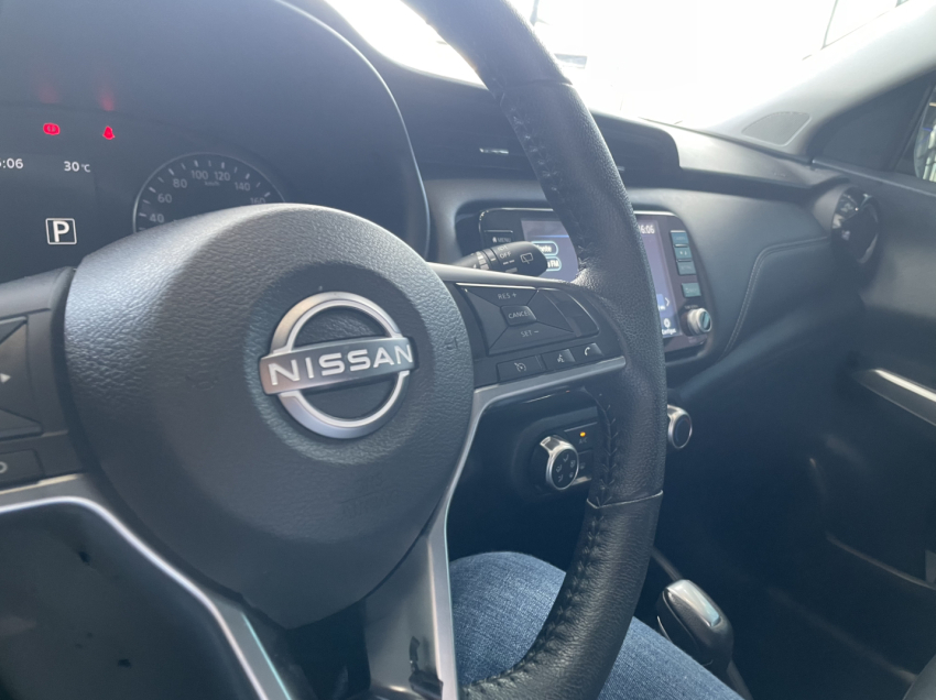 nissan kicks 1.6 16v flexstart advance xtronic flex 4p automatico 202410