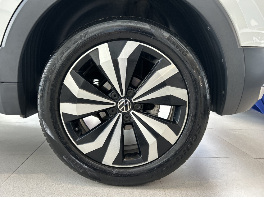 volkswagen t-cross 1.0 200 tsi total flex comfortline automatico 4p 202314
