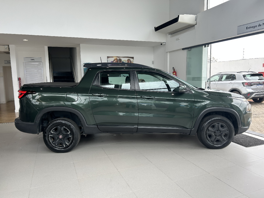 fiat toro 1.8 16v evo flex freedom open edition at6 4p automatico 20173