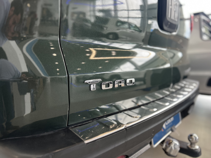 fiat toro 1.8 16v evo flex freedom open edition at6 4p automatico 201714