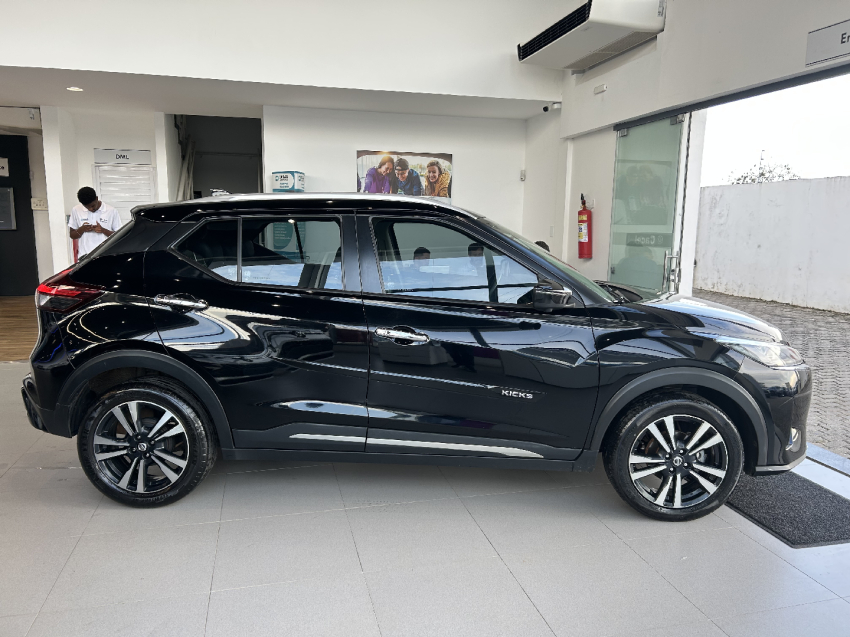 nissan kicks 1.6 16v flexstart exclusive xtronic flex 4p automatico 20223