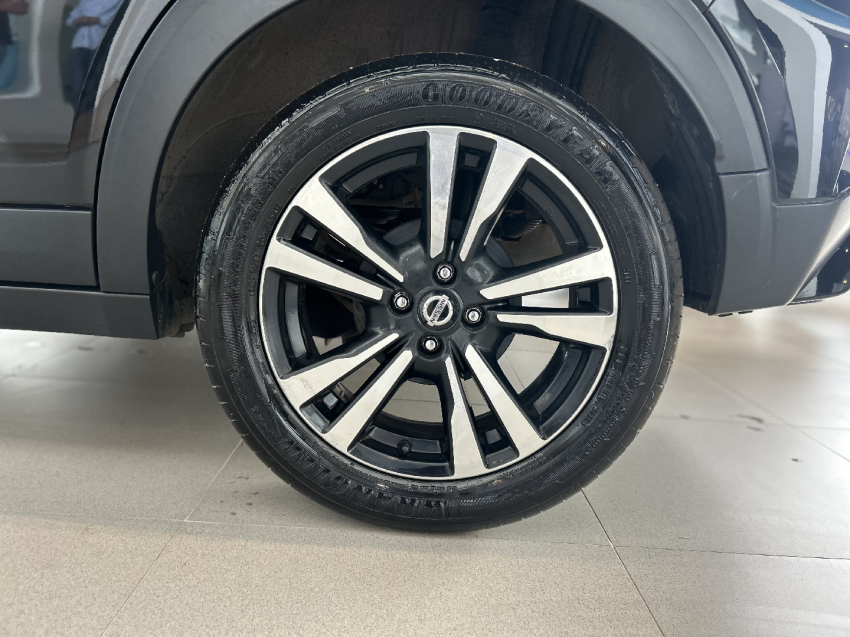 nissan kicks 1.6 16v flexstart exclusive xtronic flex 4p automatico 202213
