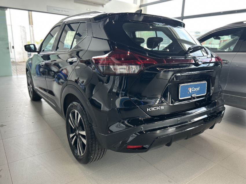 nissan kicks 1.6 16v flexstart exclusive xtronic flex 4p automatico 20224