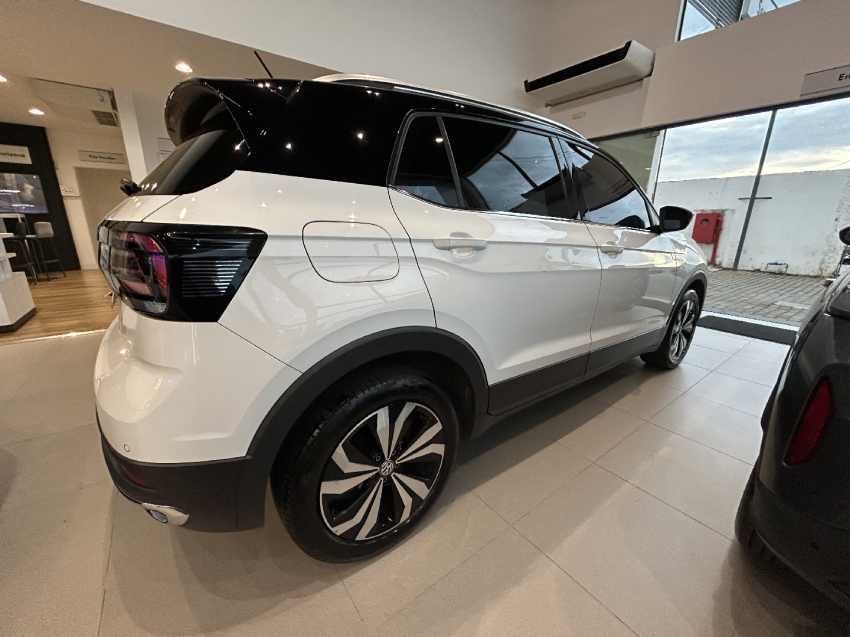 volkswagen t-cross 1.4 250 tsi total flex highline automatico 4p 20213