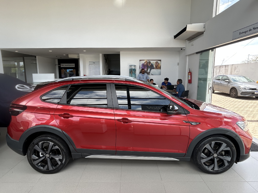 volkswagen nivus 1.0 200 tsi total flex highline automatico 4p 20212