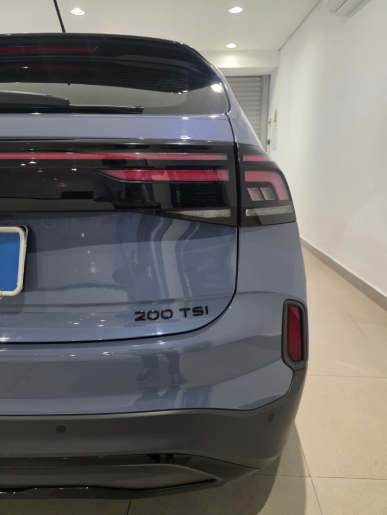 volkswagen nivus 1.0 200 tsi total flex highline automatico 4p 20259