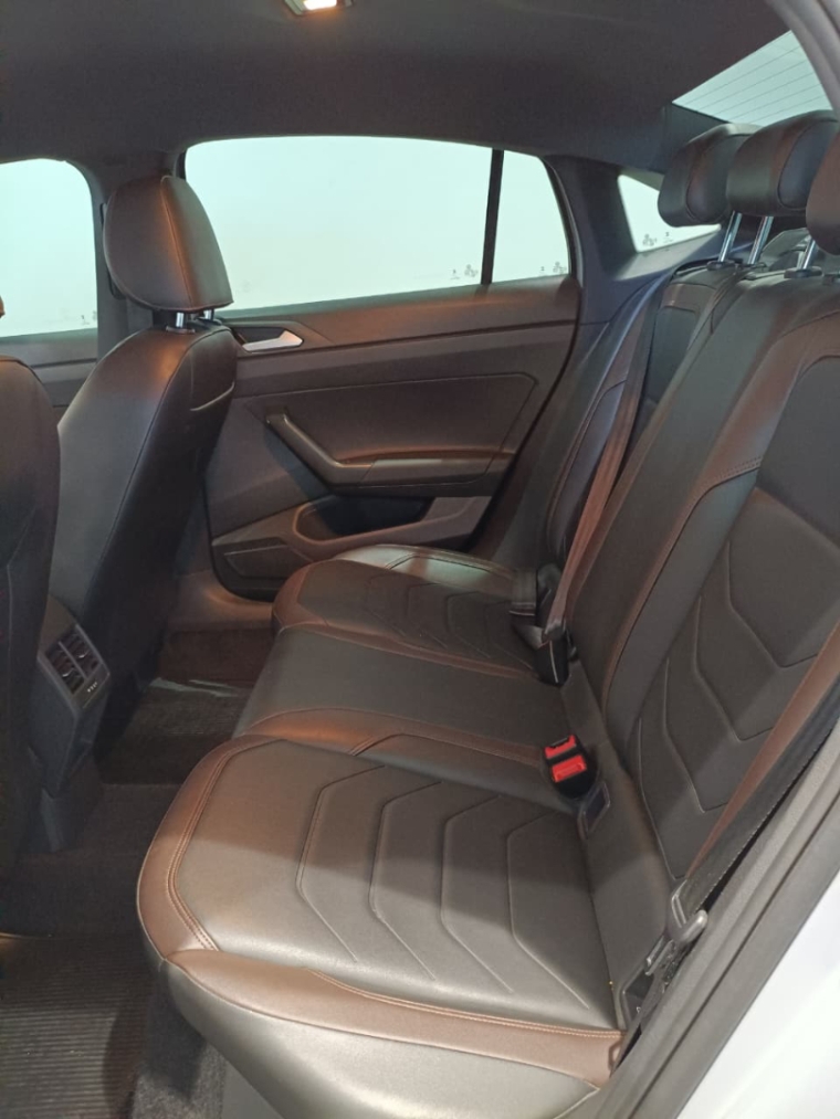 volkswagen virtus 1.0 200 tsi highline automatico flex 4p 202418