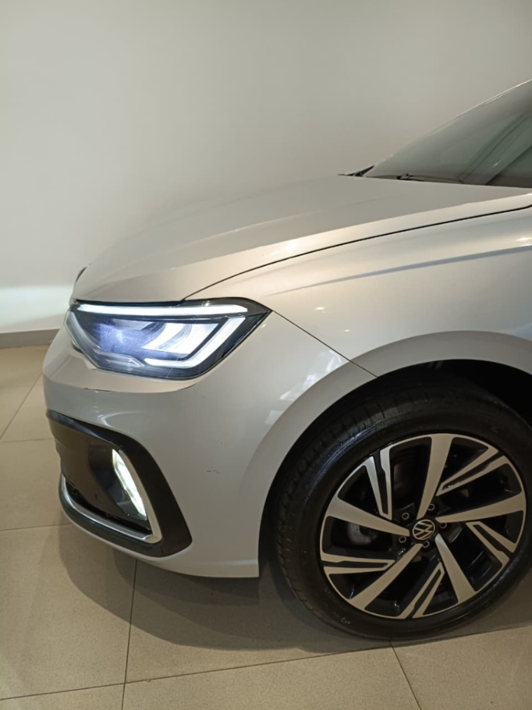 volkswagen virtus 1.0 200 tsi highline automatico flex 4p 20244