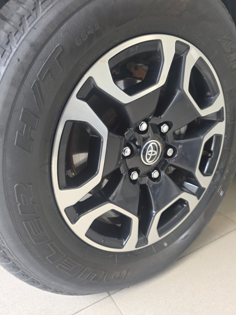 toyota hilux 2.8 d-4d turbo diesel cd srx plus 4x4 automatico 4p 20247