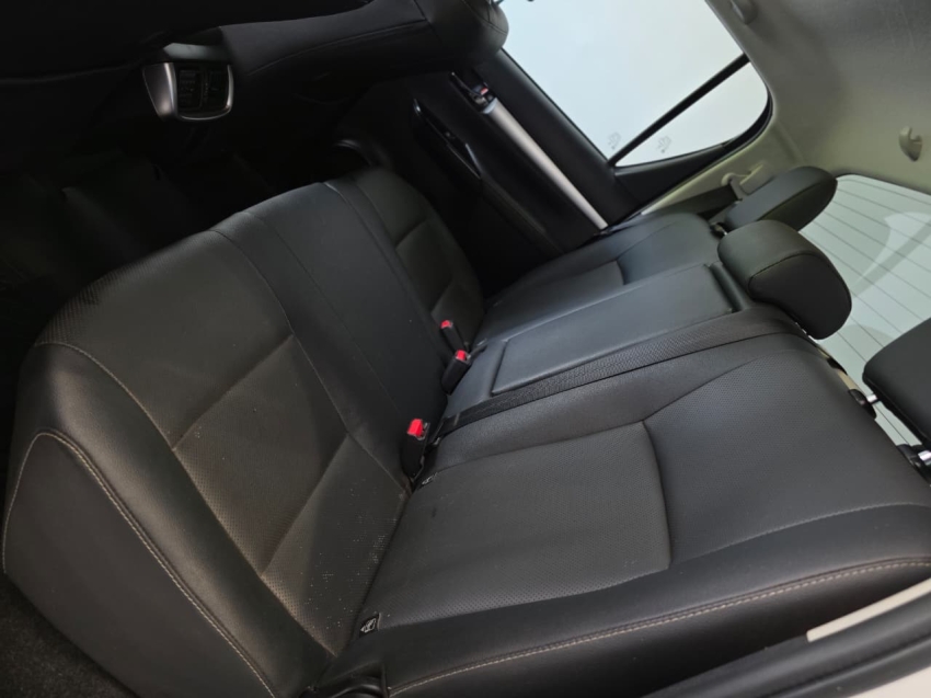 toyota hilux 2.8 d-4d turbo diesel cd srx plus 4x4 automatico 4p 202415