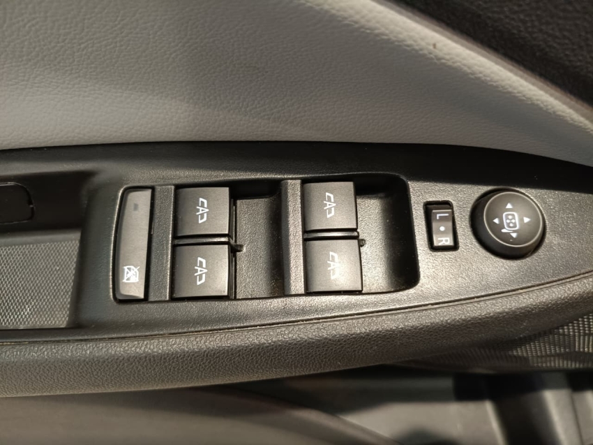 chevrolet onix 1.0 turbo flex premier automatico 4p 202514