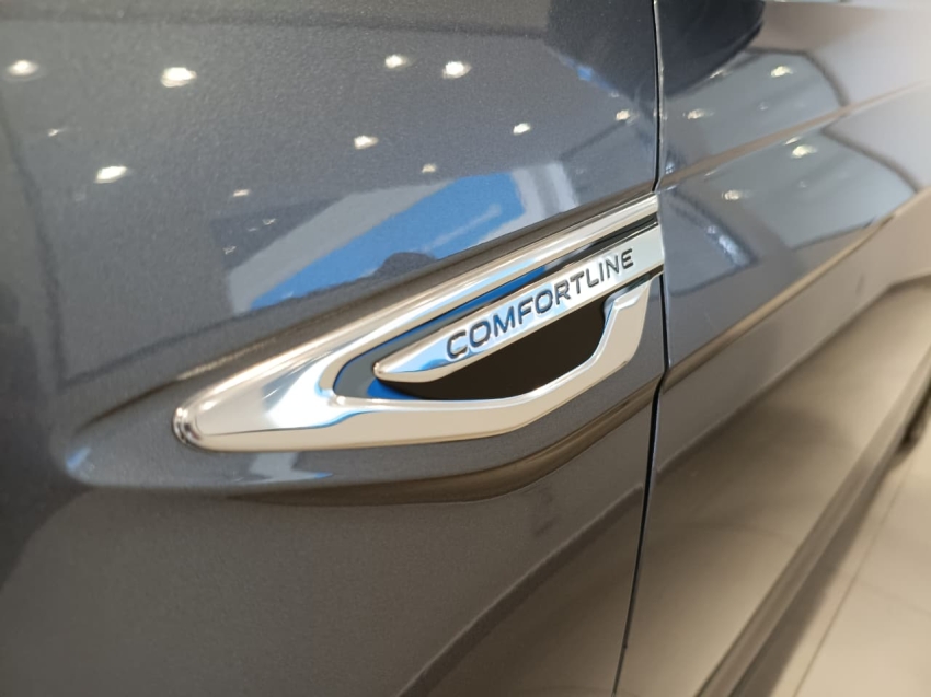 volkswagen nivus 1.0 200 tsi total flex comfortline automatico 4p 20246