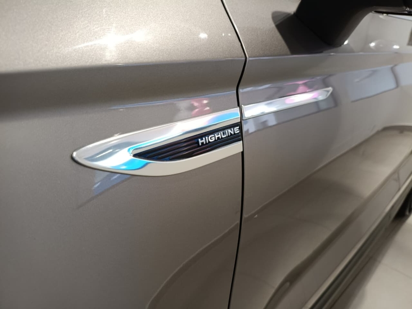 volkswagen taos 1.4 250 tsi total flex highline automatico 4p 20236