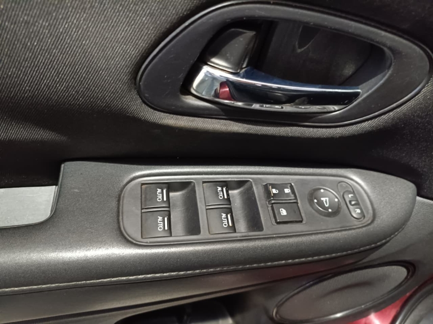 honda hr-v 1.8 16v flex lx 4p automatico 201613