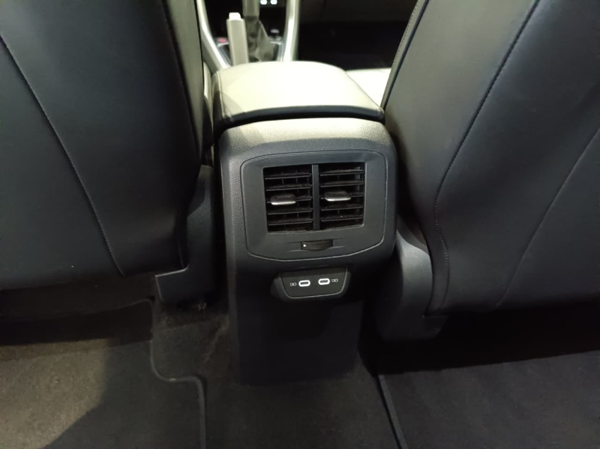 volkswagen t-cross 1.0 200 tsi total flex comfortline automatico 4p 202514