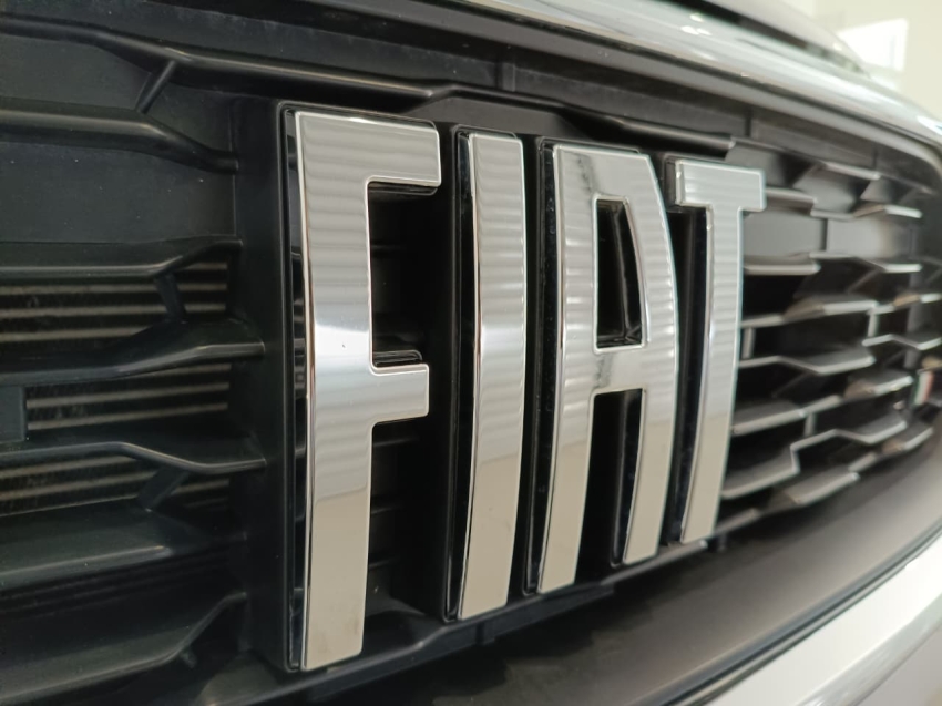 fiat toro 2.0 16v turbo diesel volcano 4wd at9 4p automatico 20257