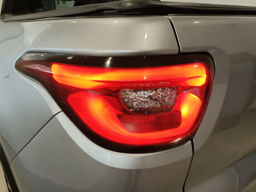 fiat toro 2.0 16v turbo diesel volcano 4wd at9 4p automatico 20258