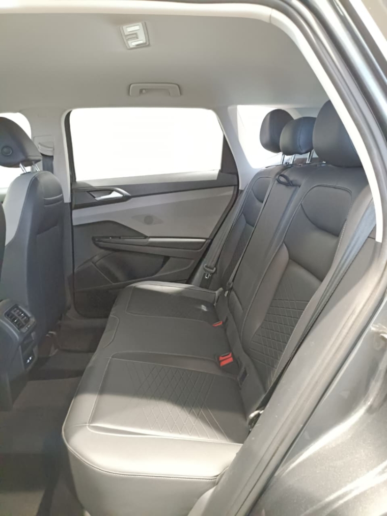 volkswagen taos 1.4 250 tsi total flex comfortline automatico 4p 202319