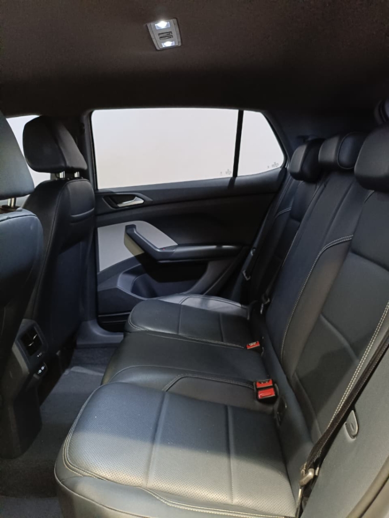 volkswagen t-cross 1.4 250 tsi total flex highline automatico 4p 202418