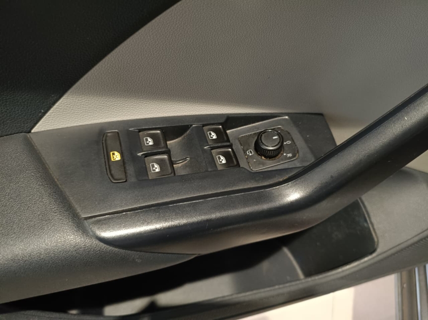 volkswagen t-cross 1.4 250 tsi total flex highline automatico 4p 202116