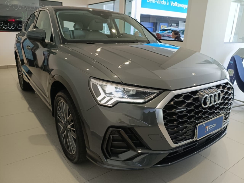 audi q3 2.0 40 tfsi gasolina sportback performance black quattro tiptronic 4p automatico 20243