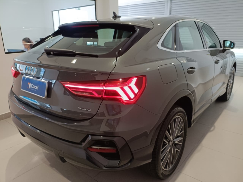 audi q3 2.0 40 tfsi gasolina sportback performance black quattro tiptronic 4p automatico 20248