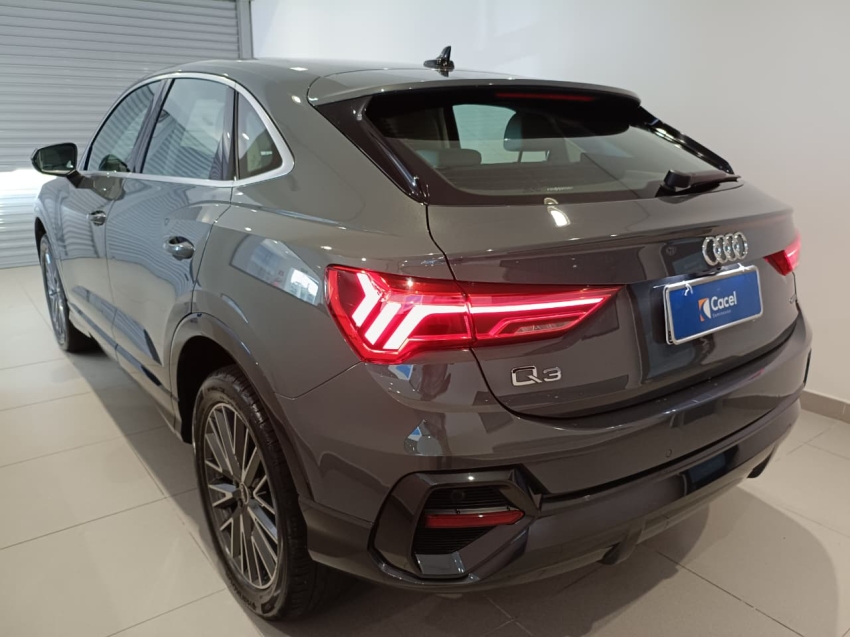 audi q3 2.0 40 tfsi gasolina sportback performance black quattro tiptronic 4p automatico 202410
