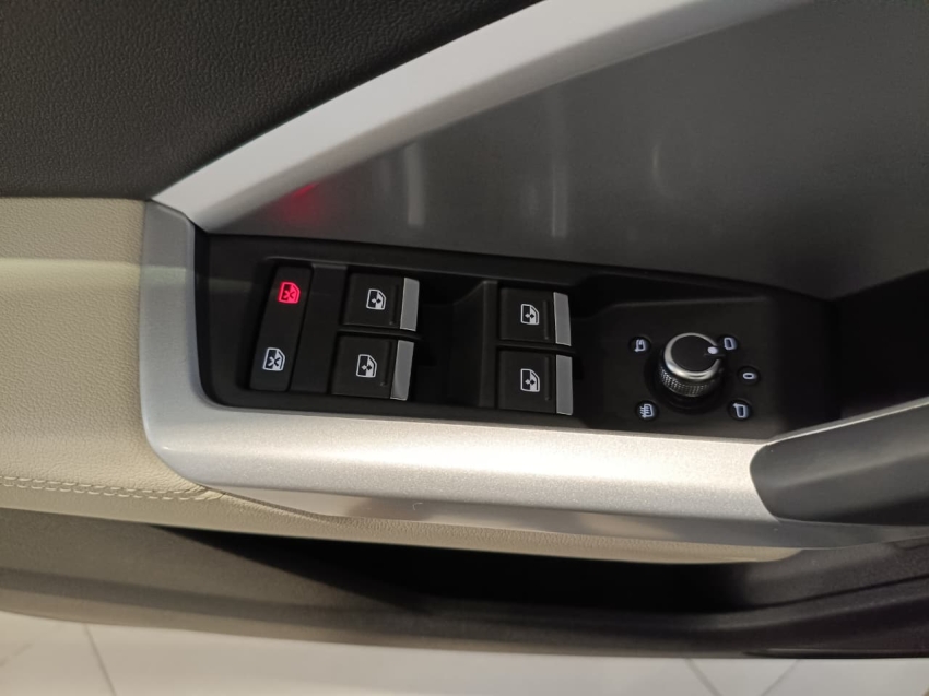 audi q3 2.0 40 tfsi gasolina sportback performance black quattro tiptronic 4p automatico 202415