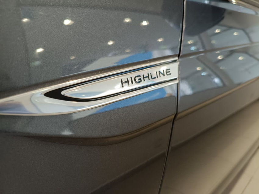 volkswagen virtus 1.0 200 tsi highline automatico flex 4p 20255