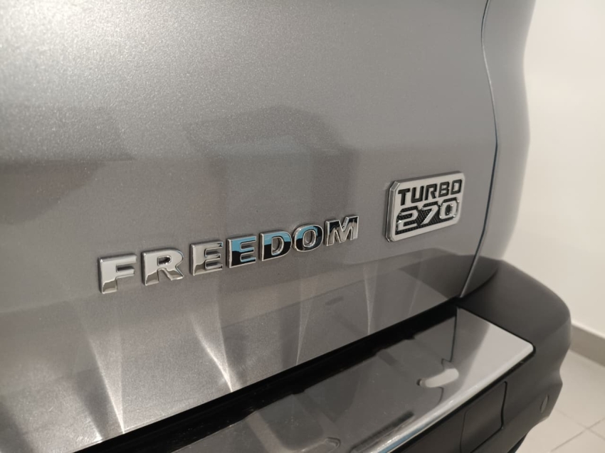 fiat toro 1.3 turbo 270 flex freedom at6 4p automatico 20259