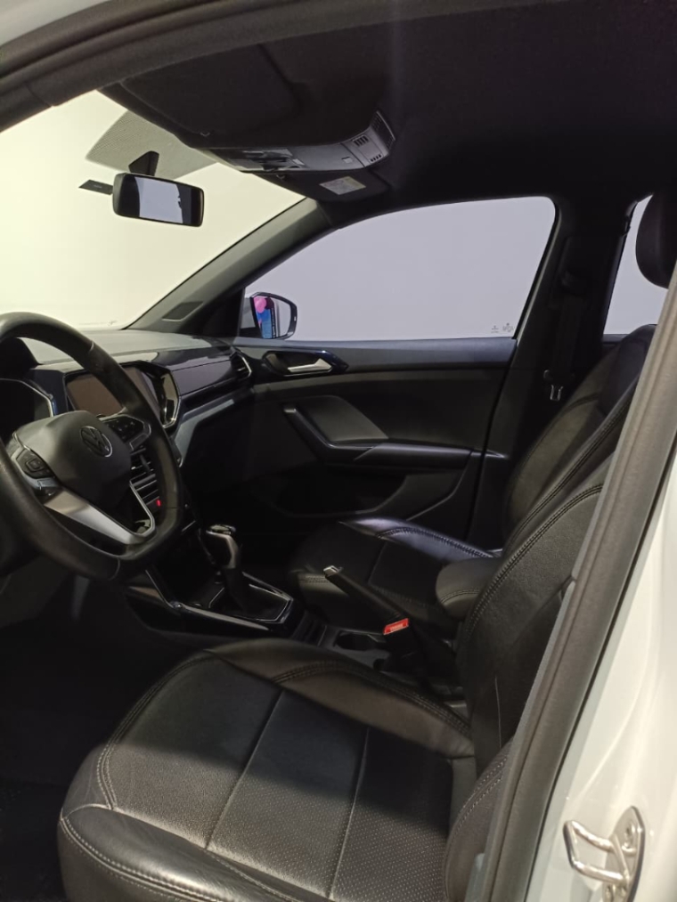 volkswagen t-cross 1.0 200 tsi total flex comfortline automatico 9.9 4p 202310