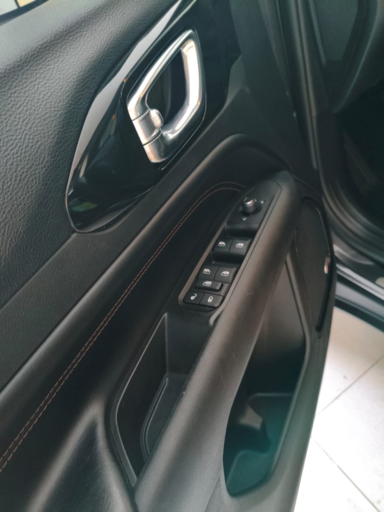 jeep compass 2.0 td350 turbo diesel limited at9 4p automatico 202216