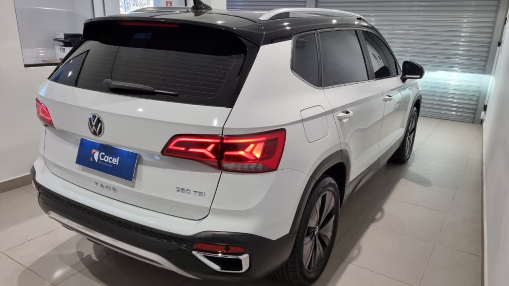 volkswagen taos 1.4 250 tsi total flex highline automatico 1.3 4p 20223