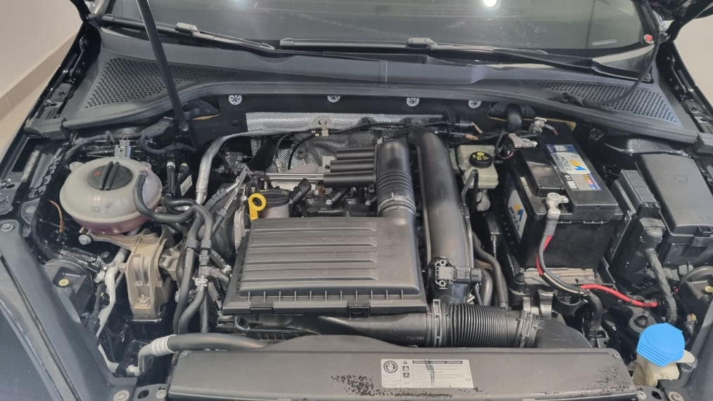 volkswagen golf 1.4 tsi comfortline 16v gasolina 4p automatico 1.3 manual 20158