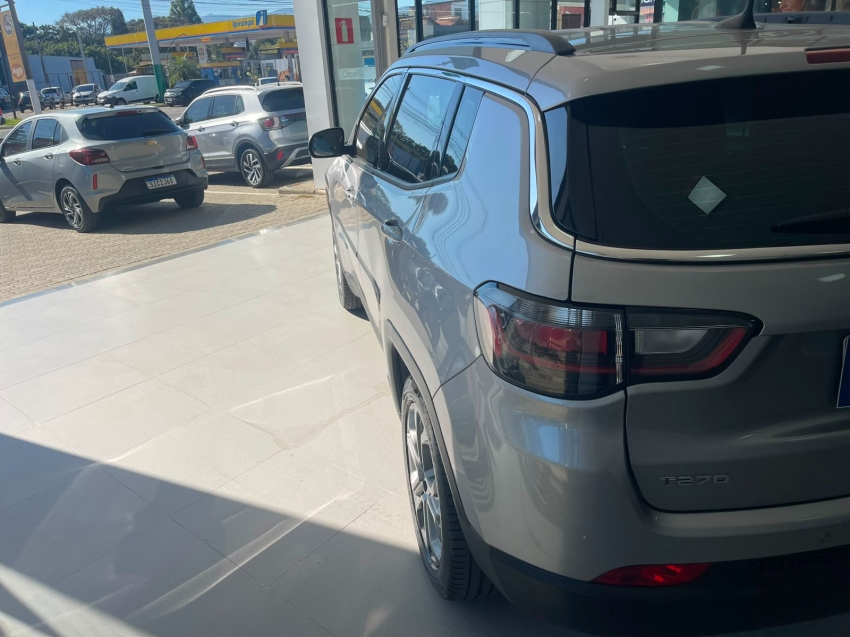 jeep compass 1.3 t270 turbo flex longitude at6 4p automatico 20227