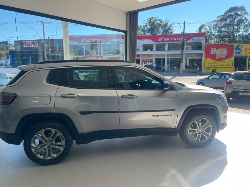 jeep compass 1.3 t270 turbo flex longitude at6 4p automatico 202211