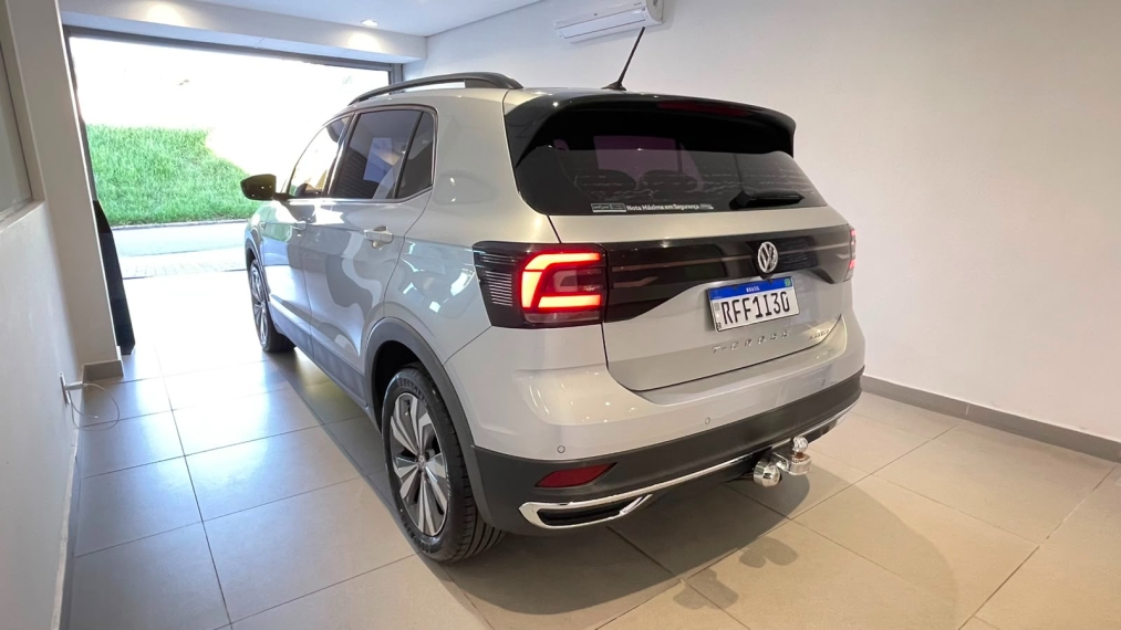 volkswagen t-cross 1.0 200 tsi total flex comfortline automatico 9.9 4p 20203