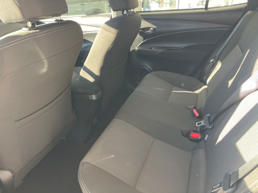 toyota yaris 1.5 16v flex xl multidrive 4p automatico 202510